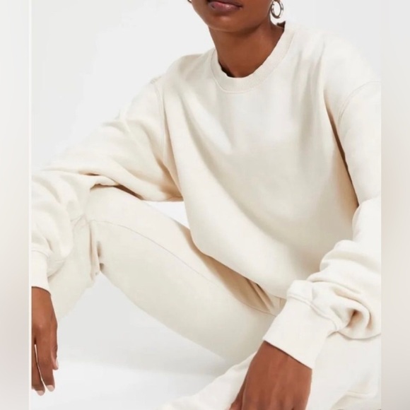 Good American Boyfriend Pullover Women's Sweatshirt Size 5/6 NWT - Picture 2 of 4